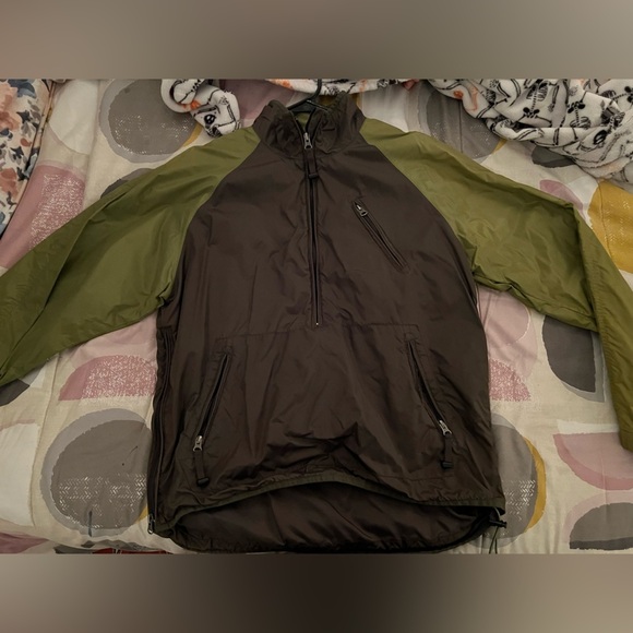 GAP Men’s Olive and Black Windbreaker Jacket, Vintage 90s Style, Lightweight - Picture 4 of 9